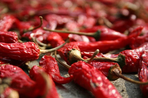 Dry Chilli vs Chilli Powder: The Taste Difference and Importance of Using Dry Chilli - Nyonyalite